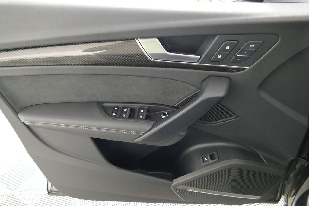 2025 Audi SQ5 Premium Plus quattro