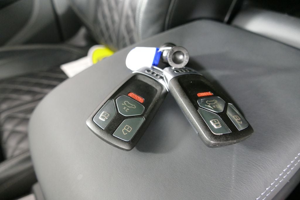 2020 Audi SQ5 3.0T Premium Plus quattro