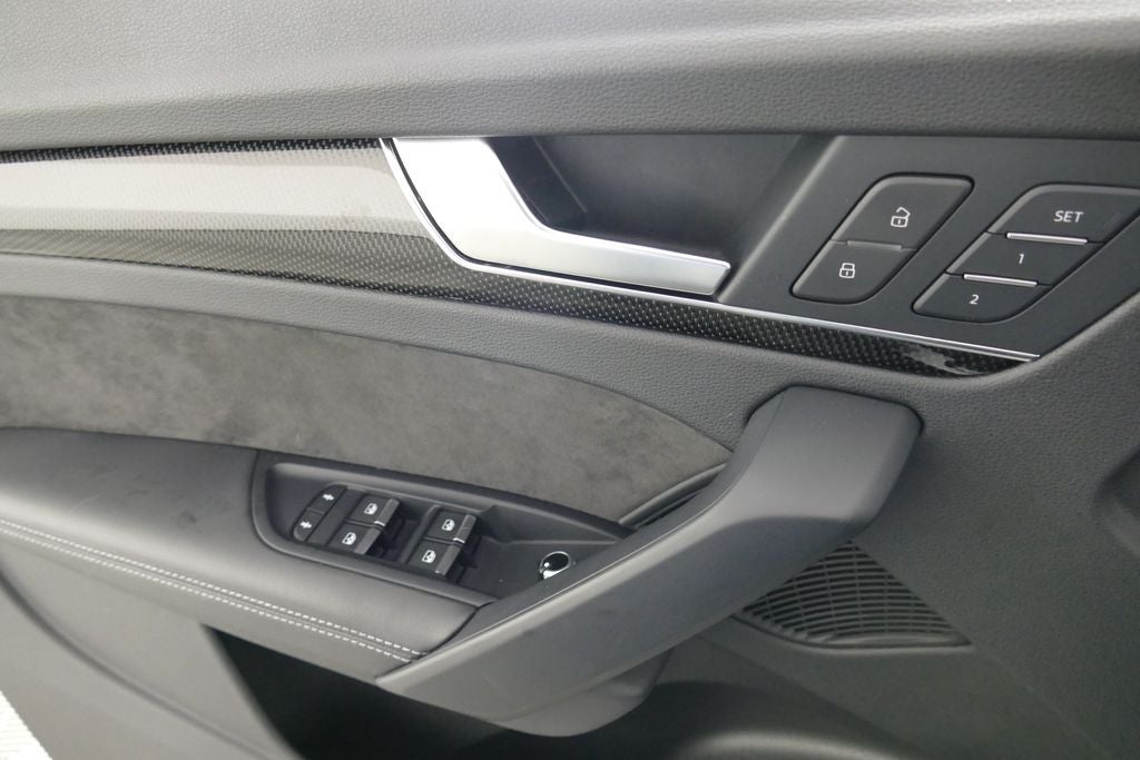 2020 Audi SQ5 3.0T Premium Plus quattro