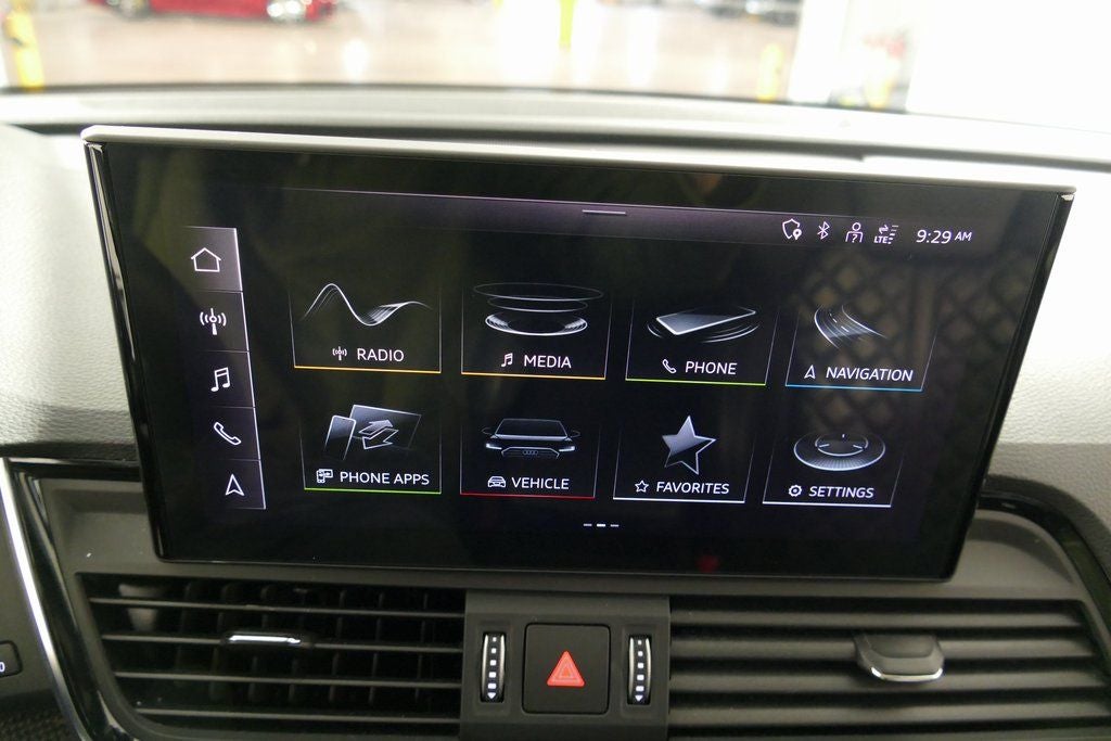 2023 Audi SQ5 Premium Plus quattro