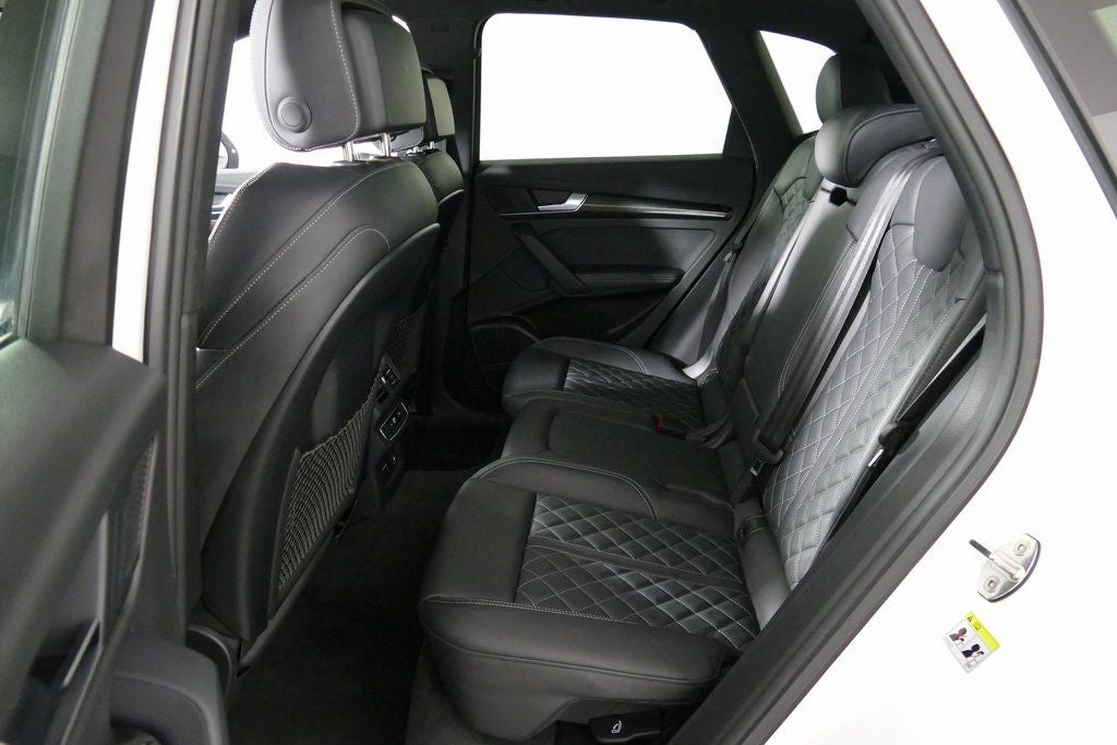 2023 Audi SQ5 Premium Plus quattro