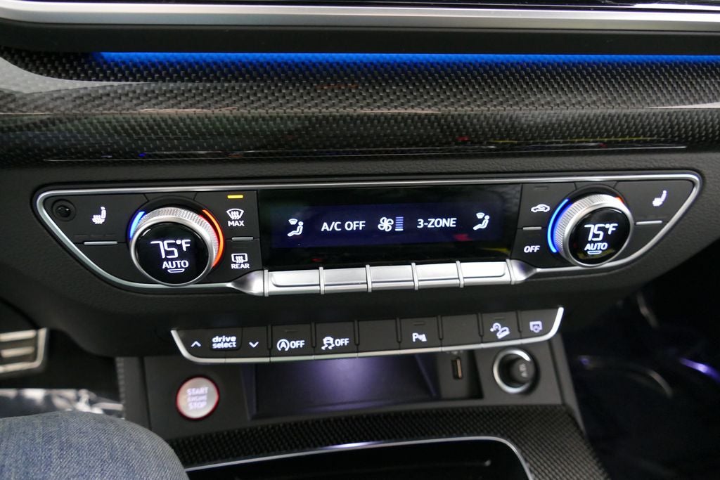 2025 Audi SQ5 Premium Plus quattro