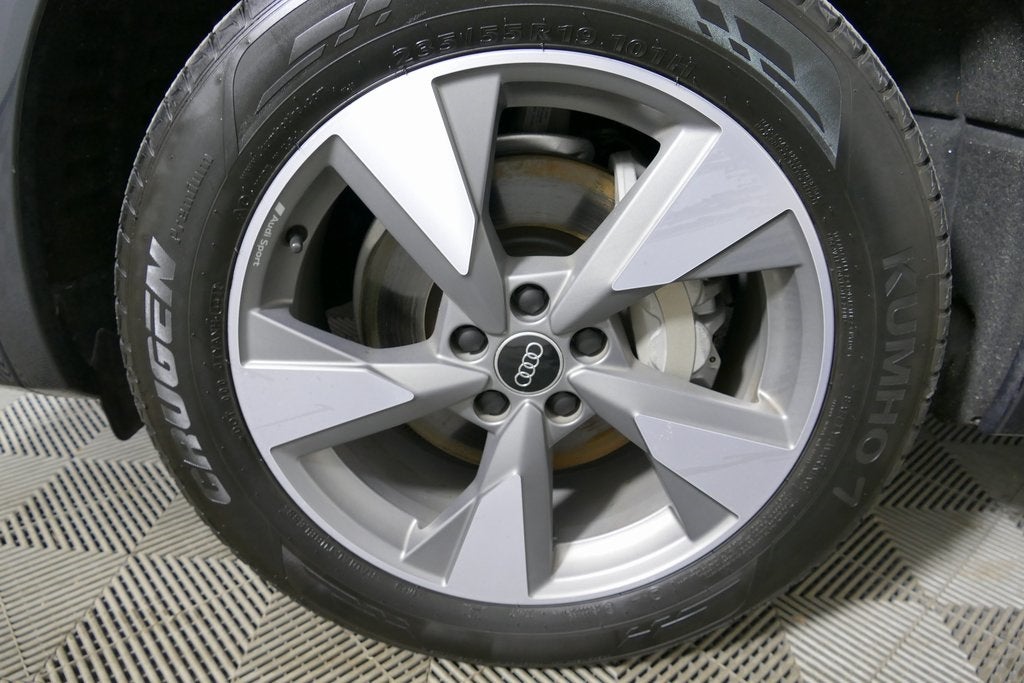 2023 Audi Q5 40 Premium Plus quattro