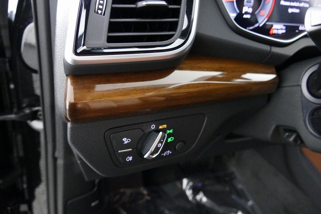 2024 Audi Q5 40 Premium Plus quattro