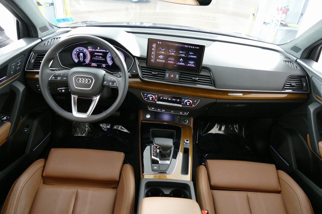 2024 Audi Q5 40 Premium Plus quattro