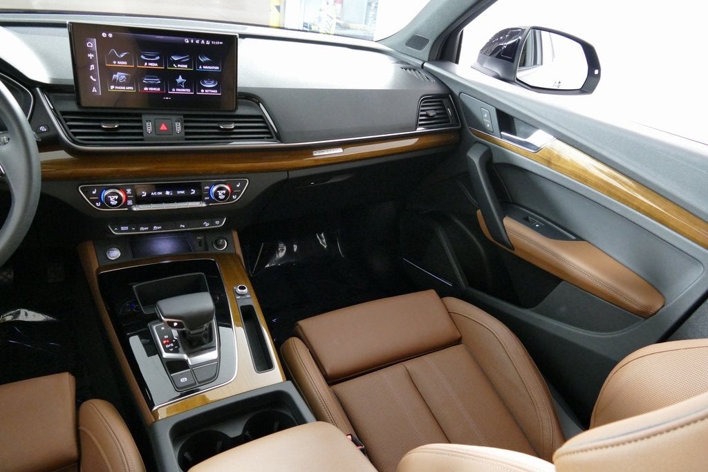 2024 Audi Q5 40 Premium Plus quattro