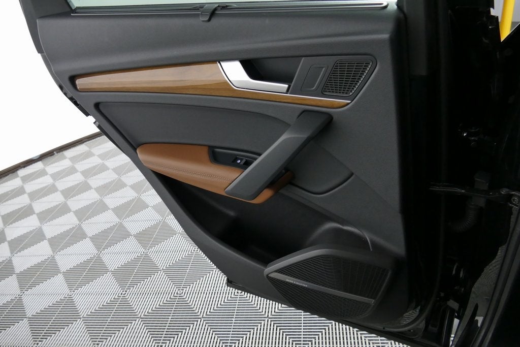 2024 Audi Q5 40 Premium Plus quattro