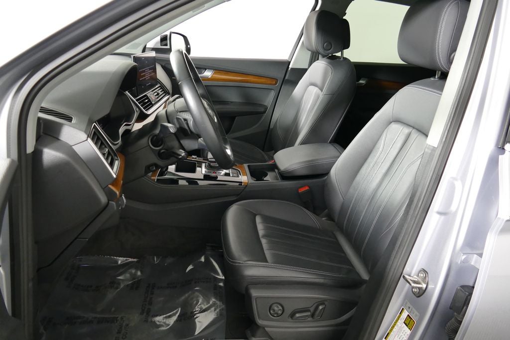 2023 Audi Q5 40 Premium Plus quattro