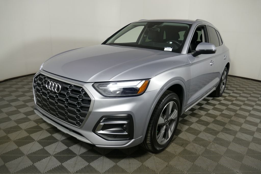 2023 Audi Q5 40 Premium Plus quattro