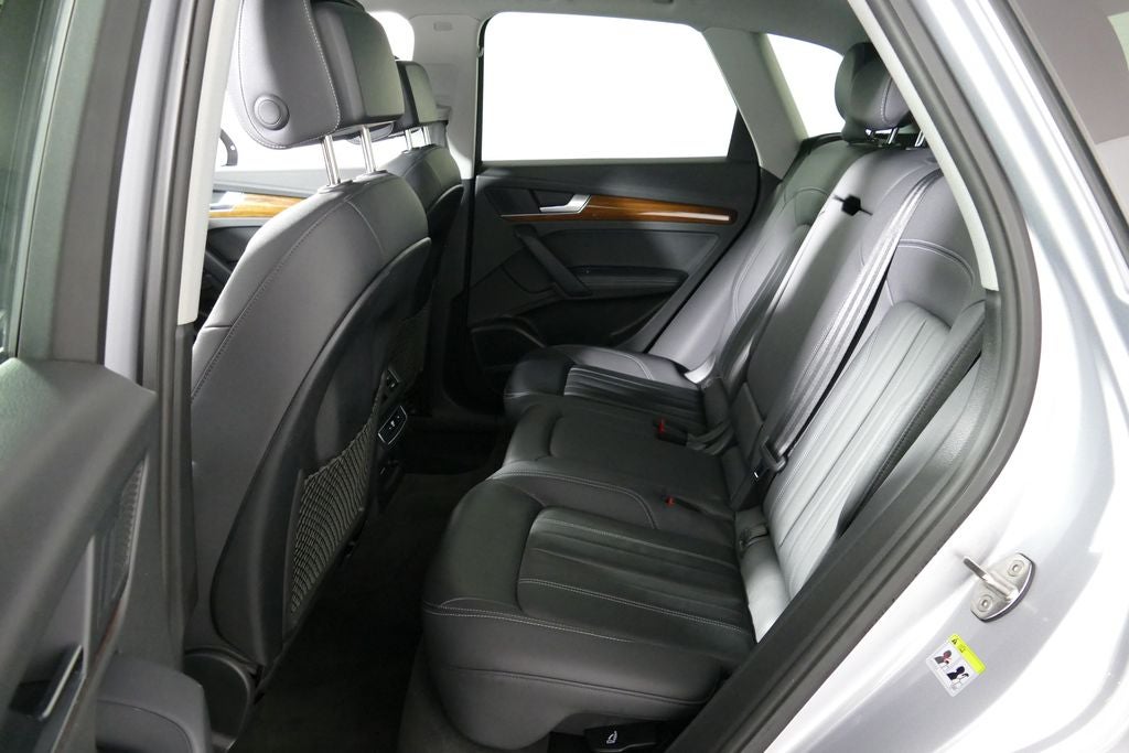 2023 Audi Q5 40 Premium Plus quattro