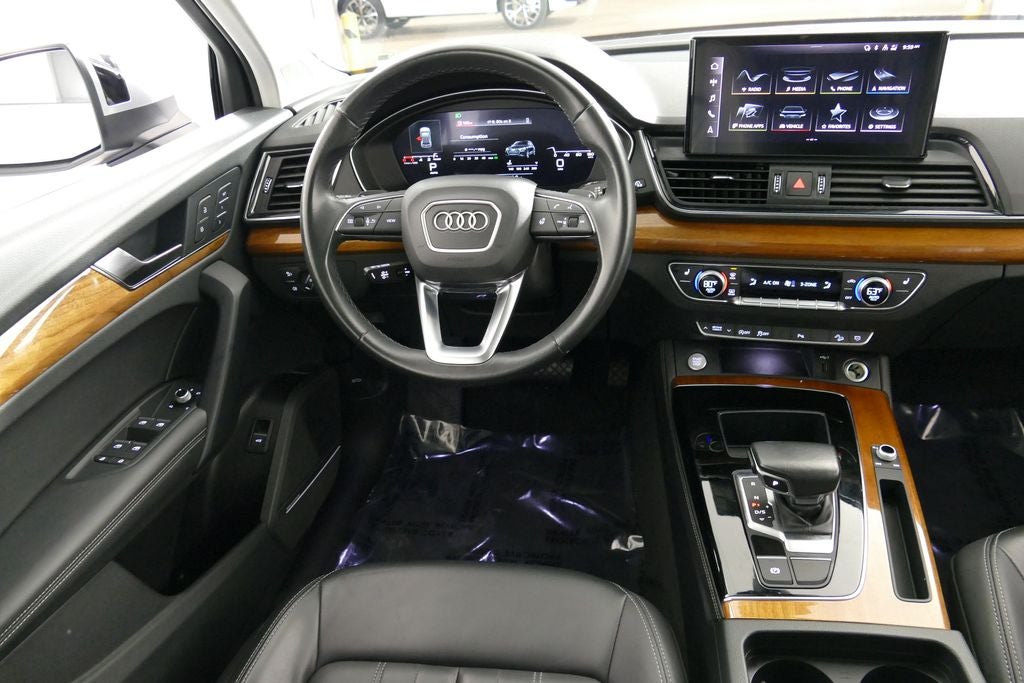 2023 Audi Q5 40 Premium Plus quattro