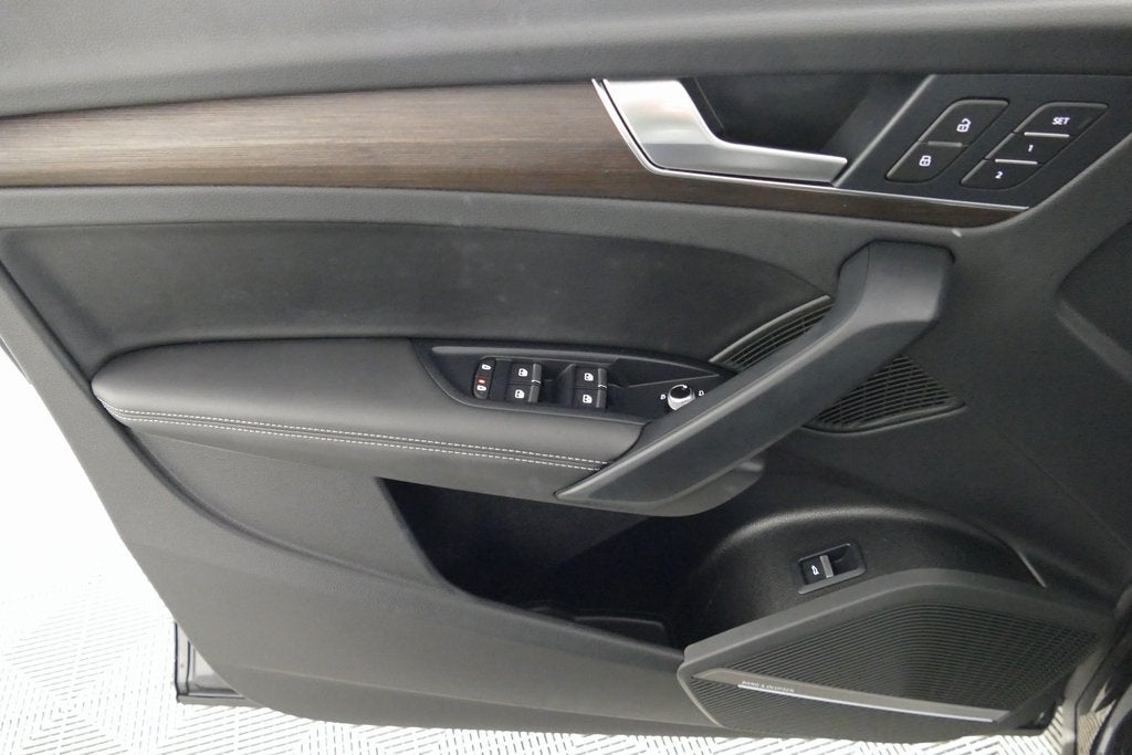 2023 Audi Q5 40 Premium Plus quattro