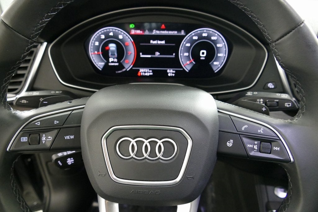 2023 Audi Q5 40 Premium Plus quattro