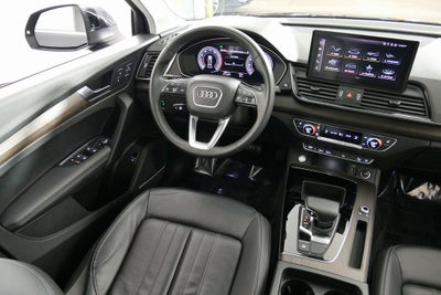 2023 Audi Q5 40 Premium Plus quattro