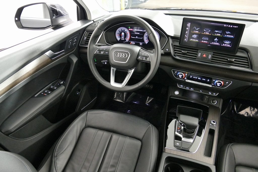 2023 Audi Q5 40 Premium Plus quattro