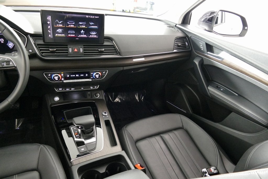 2023 Audi Q5 40 Premium Plus quattro