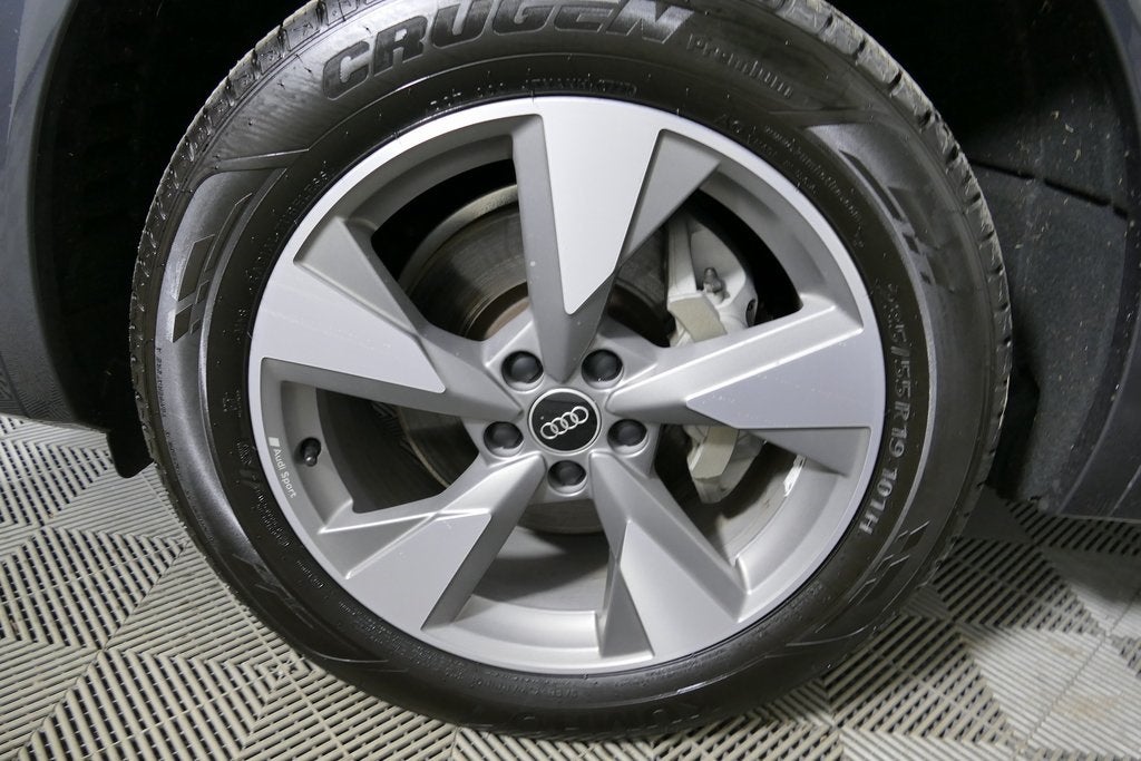 2023 Audi Q5 40 Premium Plus quattro