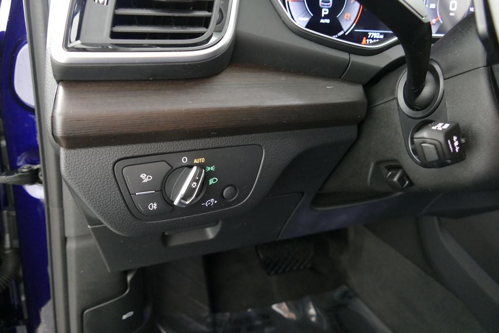 2024 Audi Q5 40 Premium Plus quattro