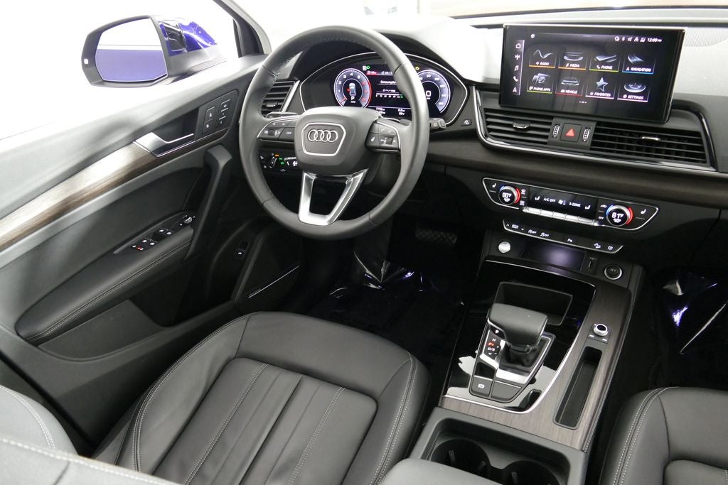 2024 Audi Q5 40 Premium Plus quattro