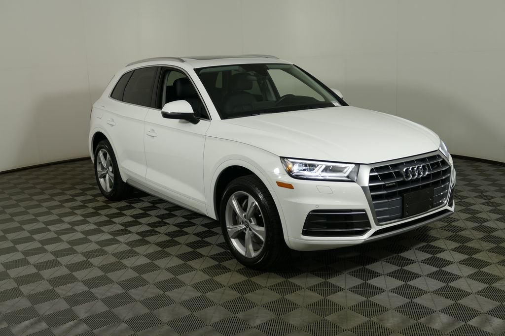 2020 Audi Q5 45 Premium Plus quattro