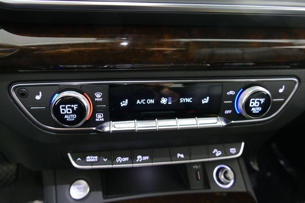 2020 Audi Q5 45 Premium Plus quattro