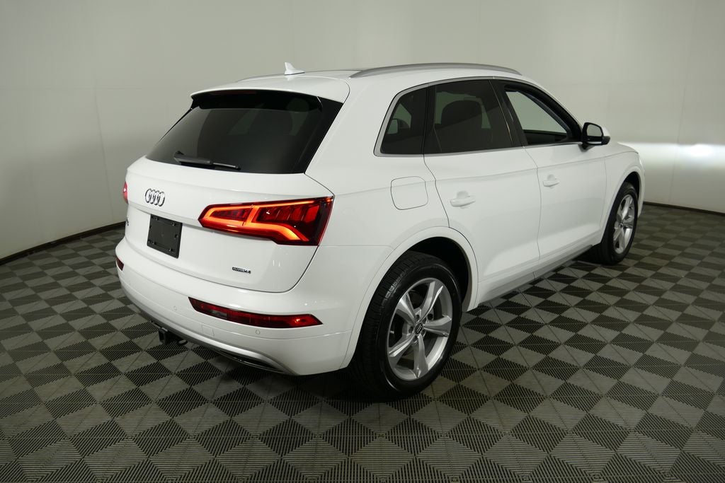 2020 Audi Q5 45 Premium Plus quattro