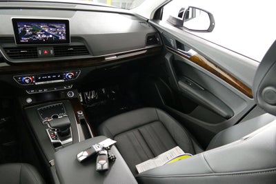 2020 Audi Q5 45 Premium Plus quattro