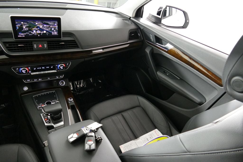 2020 Audi Q5 45 Premium Plus quattro