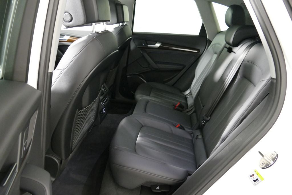 2020 Audi Q5 45 Premium Plus quattro