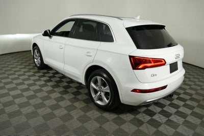2020 Audi Q5 45 Premium Plus quattro