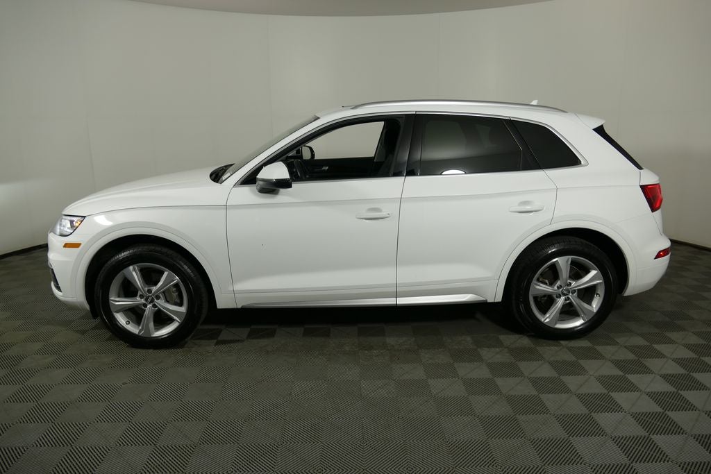 2020 Audi Q5 45 Premium Plus quattro