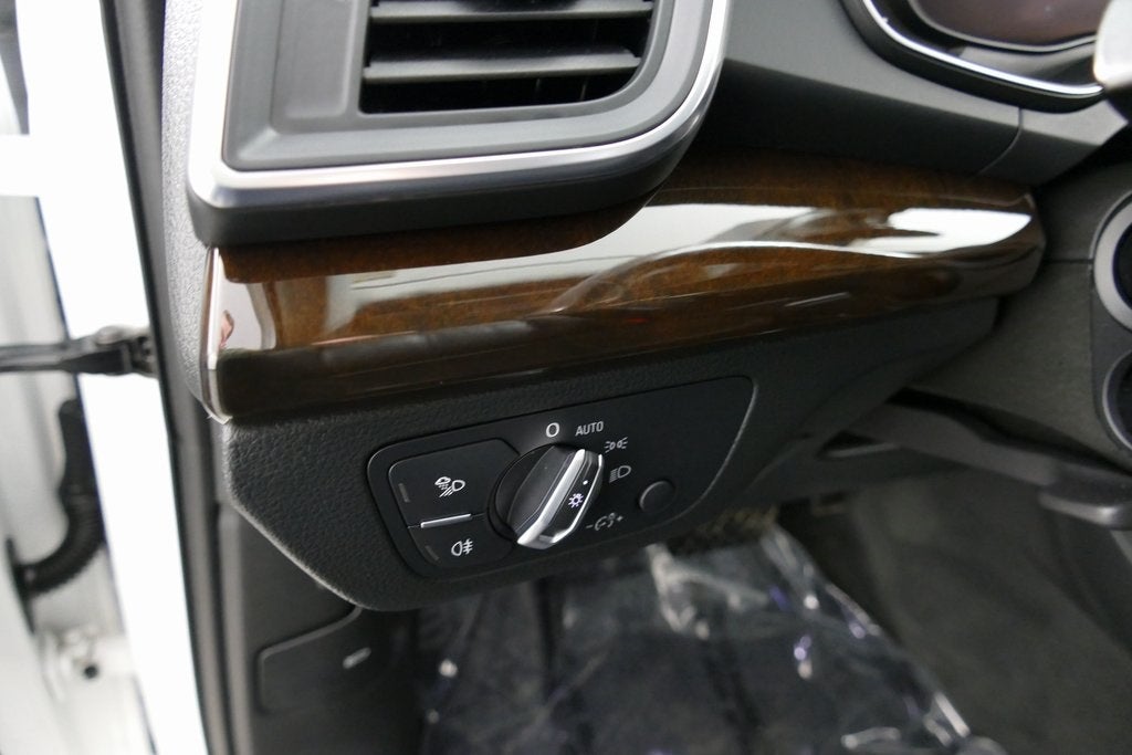 2019 Audi Q5 2.0T Premium Plus quattro