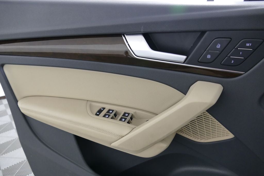 2019 Audi Q5 2.0T Premium Plus quattro