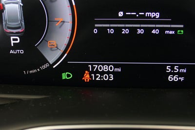 2023 Audi Q8 55 Premium Plus quattro