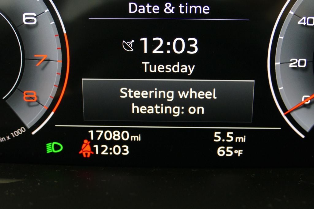 2023 Audi Q8 55 Premium Plus quattro