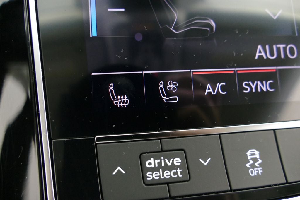 2023 Audi Q8 55 Premium Plus quattro