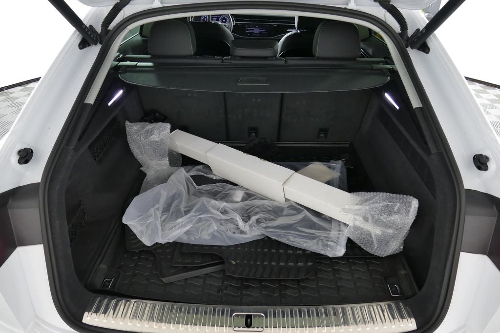 2023 Audi Q8 55 Premium Plus quattro