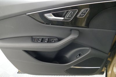 2024 Audi Q8 55 Premium Plus quattro