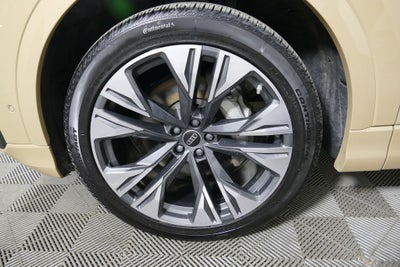 2024 Audi Q8 55 Premium Plus quattro