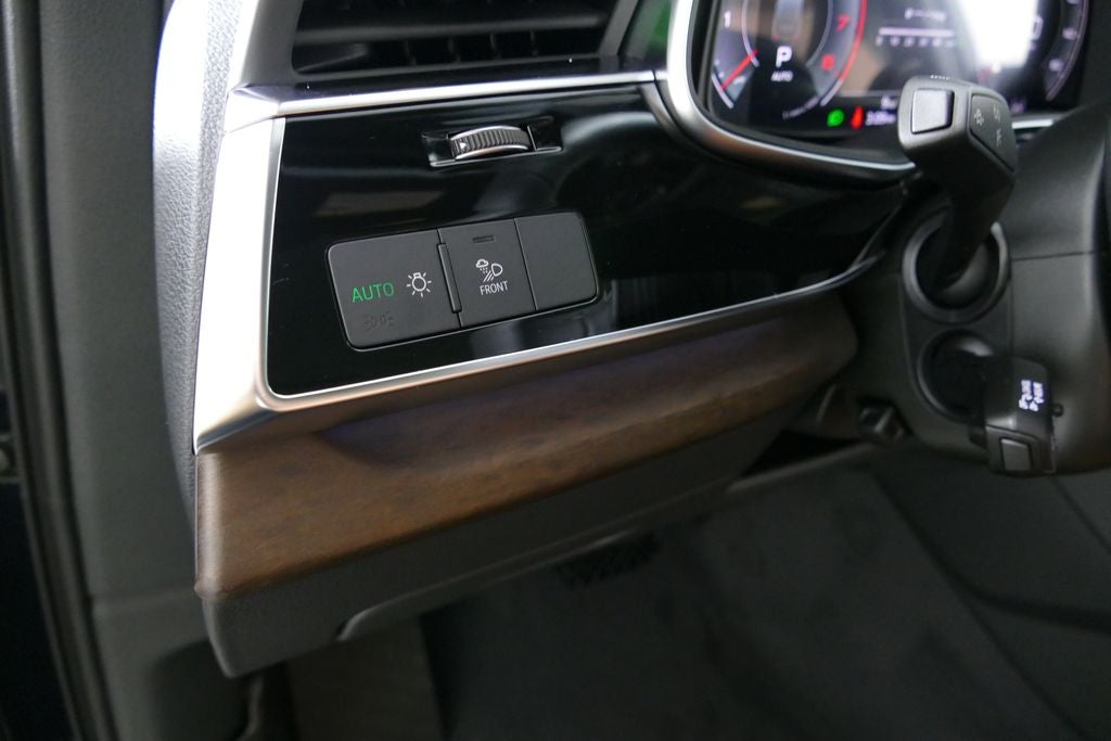 2026 Audi Q7 55 Premium quattro