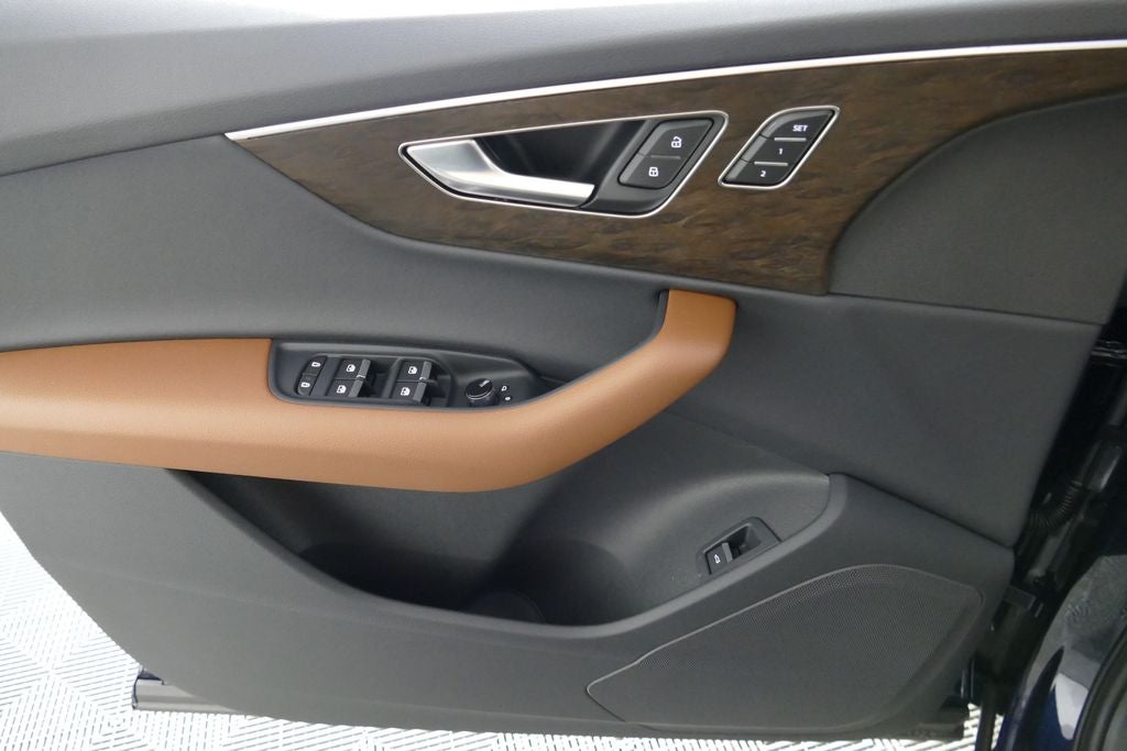 2026 Audi Q7 55 Premium quattro