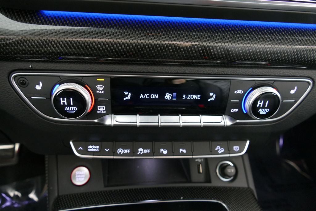 2023 Audi SQ5 Prestige quattro