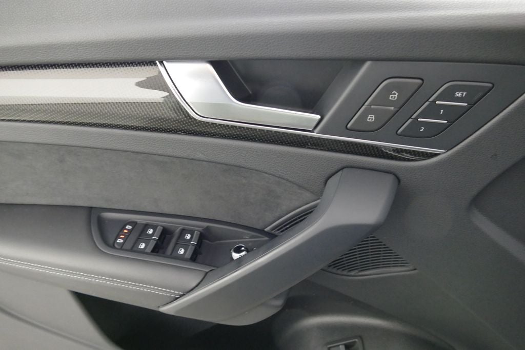 2023 Audi SQ5 Prestige quattro