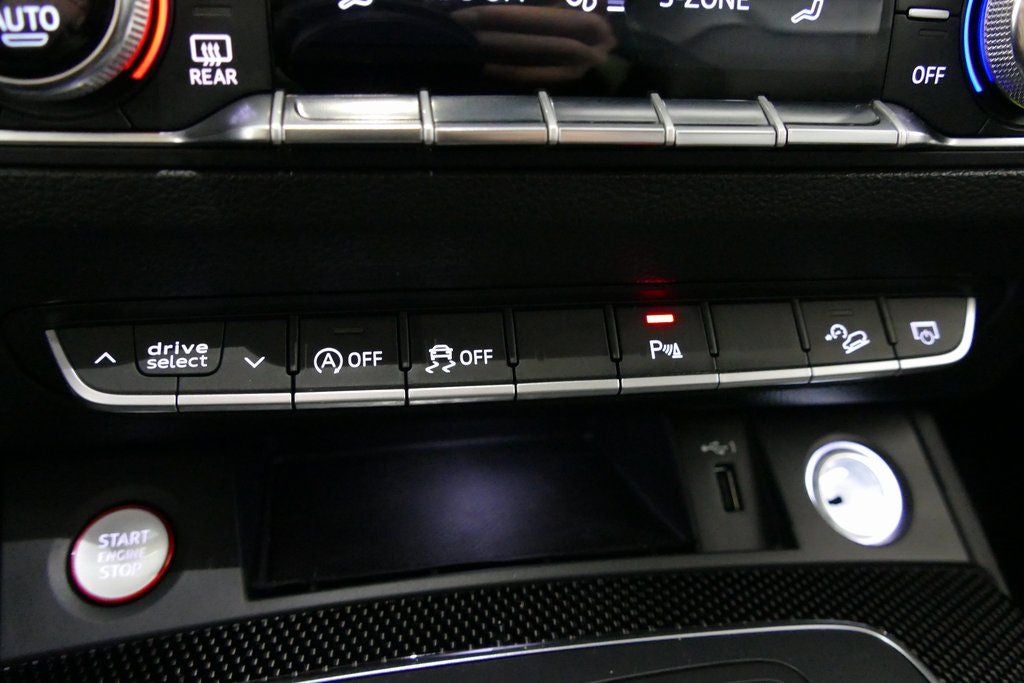 2018 Audi SQ5 3.0T Prestige quattro