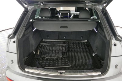 2023 Audi SQ5 Prestige quattro