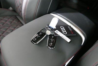 2026 Audi SQ8 4.0T Prestige quattro