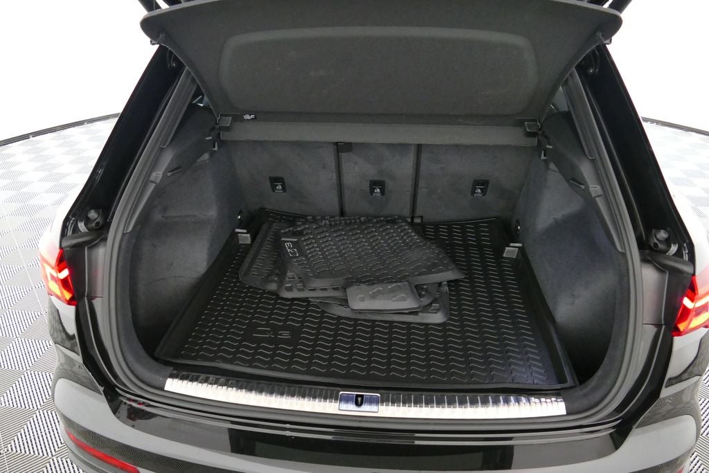 2024 Audi Q3 Premium S Line quattro