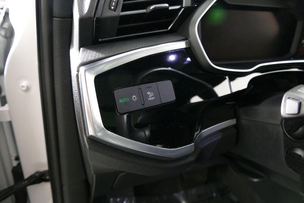 2024 Audi Q3 Premium S Line quattro