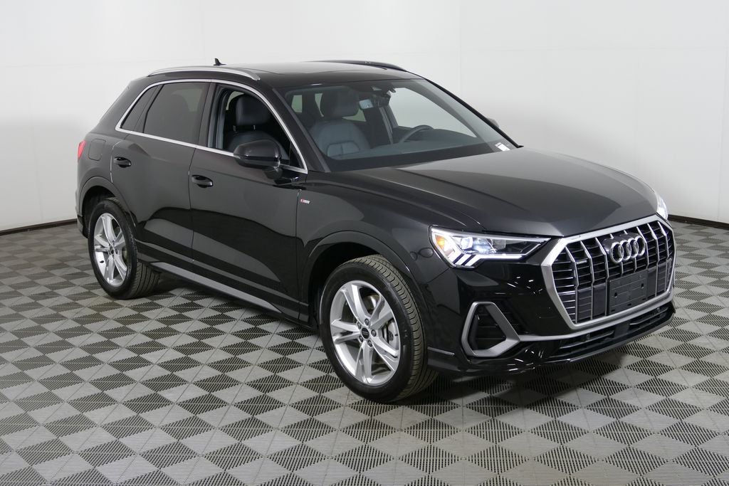 2024 Audi Q3 Premium S Line quattro