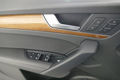 2024 Audi Q5 e S Line